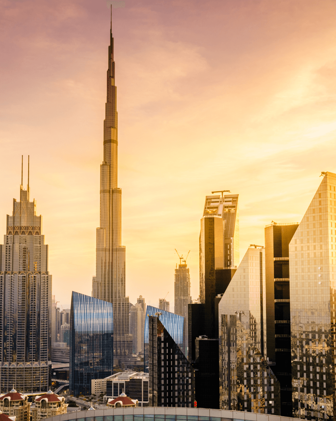 Dubai Real Estate Investment Strategies: Short-Term vs. Long-Term